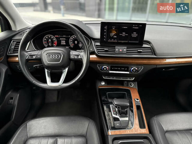Сірий Ауді Ку 5, об'ємом двигуна 1.98 л та пробігом 91 тис. км за 33500 $, фото 57 на Automoto.ua