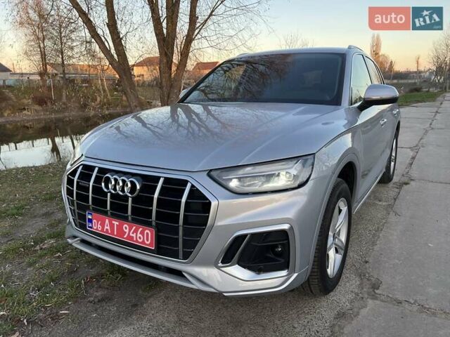 Сірий Ауді Ку 5, об'ємом двигуна 2 л та пробігом 77 тис. км за 28900 $, фото 33 на Automoto.ua