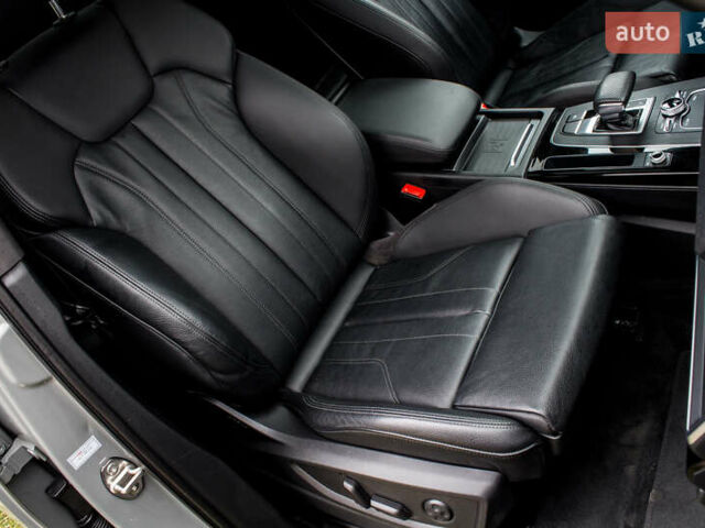 Сірий Ауді Ку 5, об'ємом двигуна 2 л та пробігом 149 тис. км за 31000 $, фото 84 на Automoto.ua