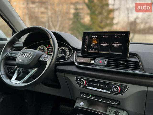 Серый Ауди Ку 5, объемом двигателя 1.98 л и пробегом 98 тыс. км за 36300 $, фото 22 на Automoto.ua