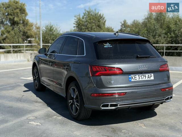 Серый Ауди Ку 5, объемом двигателя 2 л и пробегом 119 тыс. км за 31500 $, фото 8 на Automoto.ua