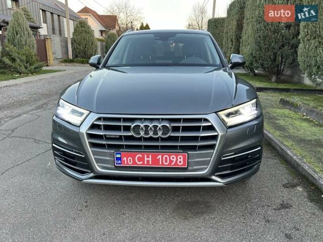 Сірий Ауді Ку 5, об'ємом двигуна 2 л та пробігом 104 тис. км за 26900 $, фото 3 на Automoto.ua