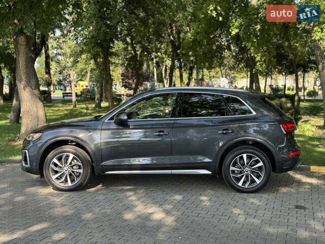 Серый Ауди Ку 5, объемом двигателя 1.98 л и пробегом 93 тыс. км за 34999 $, фото 8 на Automoto.ua