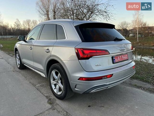 Сірий Ауді Ку 5, об'ємом двигуна 2 л та пробігом 77 тис. км за 28900 $, фото 6 на Automoto.ua