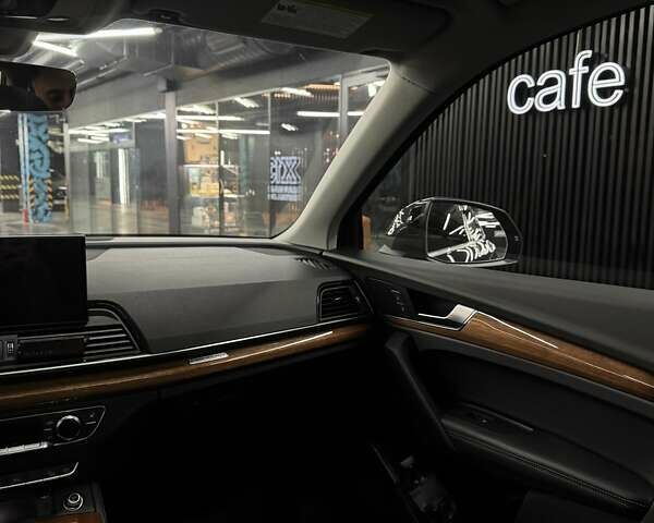 Серый Ауди Ку 5, объемом двигателя 1.98 л и пробегом 46 тыс. км за 36000 $, фото 15 на Automoto.ua