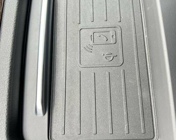 Серый Ауди Ку 5, объемом двигателя 0 л и пробегом 104 тыс. км за 27500 $, фото 24 на Automoto.ua