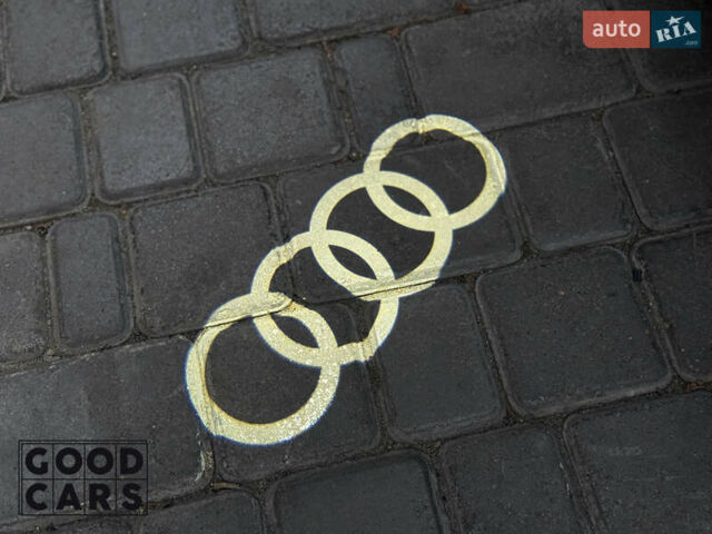 Серый Ауди Ку 5, объемом двигателя 1.98 л и пробегом 30 тыс. км за 52000 $, фото 13 на Automoto.ua