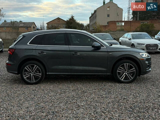 Серый Ауди Ку 5, объемом двигателя 2 л и пробегом 84 тыс. км за 37500 $, фото 5 на Automoto.ua