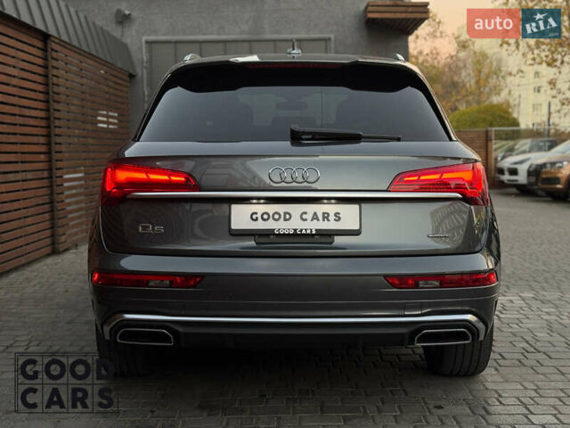 Серый Ауди Ку 5, объемом двигателя 1.98 л и пробегом 30 тыс. км за 52000 $, фото 5 на Automoto.ua