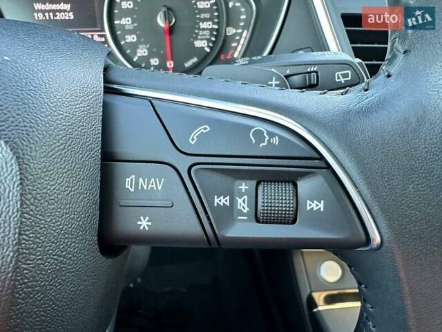 Сірий Ауді Ку 5, об'ємом двигуна 2 л та пробігом 34 тис. км за 29990 $, фото 25 на Automoto.ua