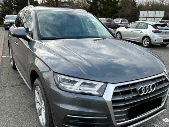 Серый Ауди Ку 5, объемом двигателя 2 л и пробегом 78 тыс. км за 16900 $, фото 2 на Automoto.ua