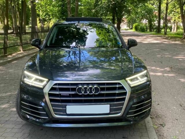 Сірий Ауді Ку 5, об'ємом двигуна 2 л та пробігом 40 тис. км за 18000 $, фото 9 на Automoto.ua