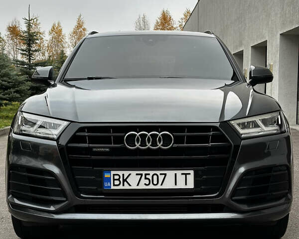 Сірий Ауді Ку 5, об'ємом двигуна 1.98 л та пробігом 98 тис. км за 29950 $, фото 67 на Automoto.ua