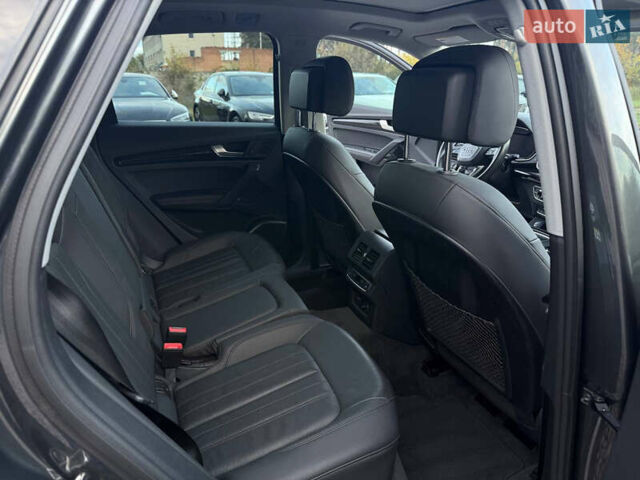 Серый Ауди Ку 5, объемом двигателя 2 л и пробегом 84 тыс. км за 37500 $, фото 9 на Automoto.ua