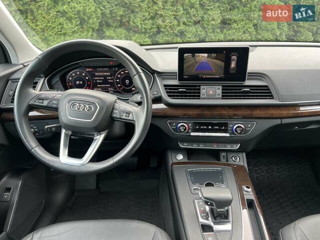 Серый Ауди Ку 5, объемом двигателя 0 л и пробегом 104 тыс. км за 27500 $, фото 38 на Automoto.ua