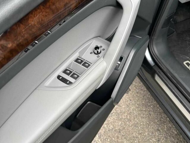 Серый Ауди Ку 5, объемом двигателя 2 л и пробегом 78 тыс. км за 16900 $, фото 20 на Automoto.ua