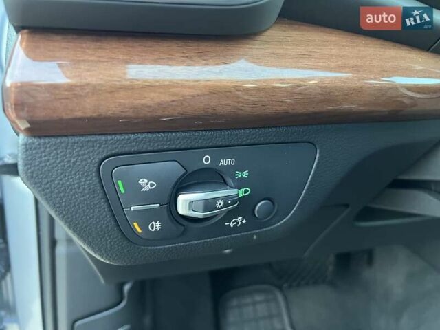 Сірий Ауді Ку 5, об'ємом двигуна 2 л та пробігом 77 тис. км за 28900 $, фото 14 на Automoto.ua