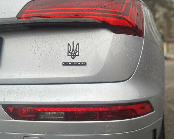 Сірий Ауді Ку 5, об'ємом двигуна 1.98 л та пробігом 77 тис. км за 38900 $, фото 26 на Automoto.ua