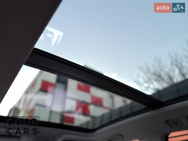 Серый Ауди Ку 5, объемом двигателя 1.98 л и пробегом 30 тыс. км за 52000 $, фото 27 на Automoto.ua