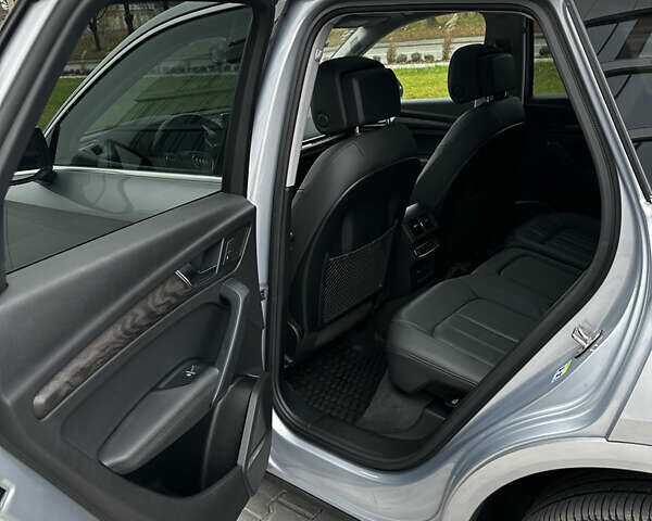 Серый Ауди Ку 5, объемом двигателя 1.98 л и пробегом 100 тыс. км за 34500 $, фото 19 на Automoto.ua