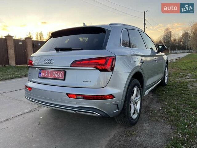 Сірий Ауді Ку 5, об'ємом двигуна 2 л та пробігом 77 тис. км за 28900 $, фото 4 на Automoto.ua