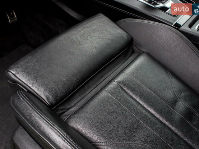 Сірий Ауді Ку 5, об'ємом двигуна 2 л та пробігом 149 тис. км за 31000 $, фото 59 на Automoto.ua