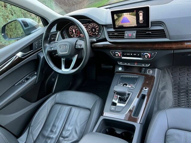 Сірий Ауді Ку 5, об'ємом двигуна 0 л та пробігом 104 тис. км за 26900 $, фото 7 на Automoto.ua