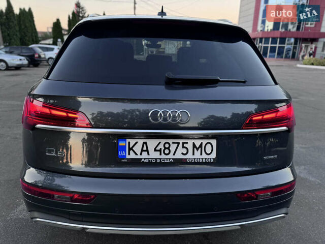 Серый Ауди Ку 5, объемом двигателя 1.98 л и пробегом 33 тыс. км за 32000 $, фото 9 на Automoto.ua