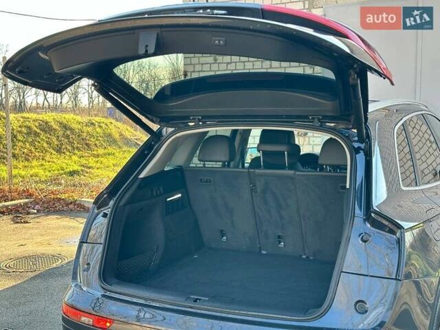 Сірий Ауді Ку 5, об'ємом двигуна 2 л та пробігом 34 тис. км за 29990 $, фото 13 на Automoto.ua