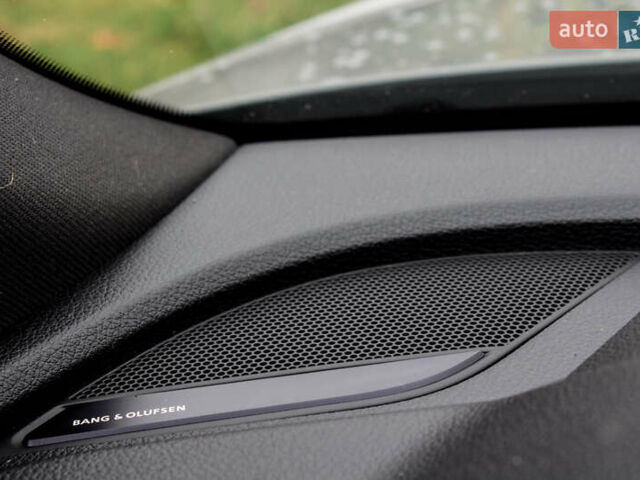 Сірий Ауді Ку 5, об'ємом двигуна 2 л та пробігом 149 тис. км за 31000 $, фото 85 на Automoto.ua