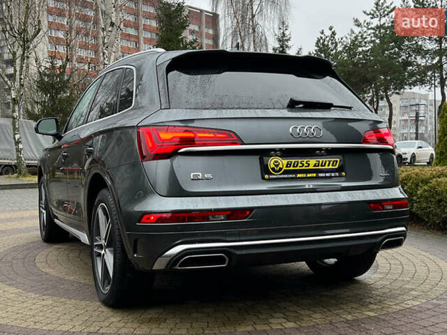 Серый Ауди Ку 5, объемом двигателя 1.98 л и пробегом 73 тыс. км за 37200 $, фото 4 на Automoto.ua