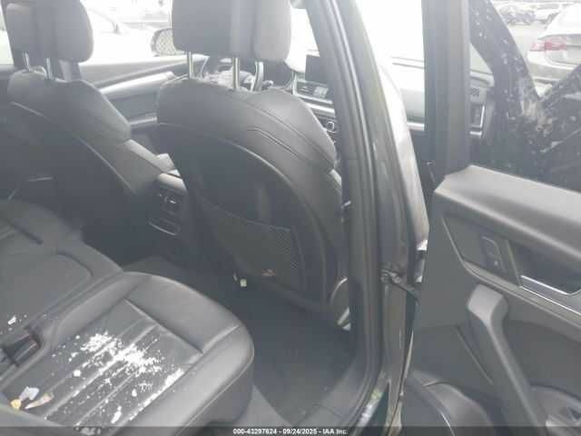 Сірий Ауді Ку 5, об'ємом двигуна 2 л та пробігом 85 тис. км за 9000 $, фото 7 на Automoto.ua