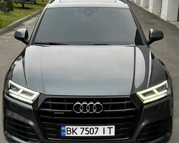 Сірий Ауді Ку 5, об'ємом двигуна 1.98 л та пробігом 98 тис. км за 29950 $, фото 4 на Automoto.ua