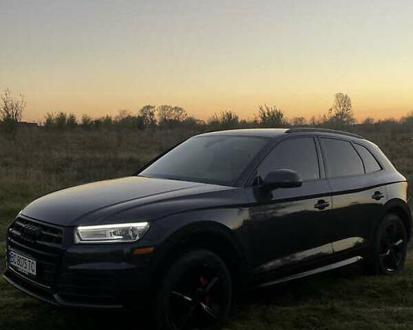 Серый Ауди Ку 5, объемом двигателя 1.98 л и пробегом 70 тыс. км за 37300 $, фото 15 на Automoto.ua