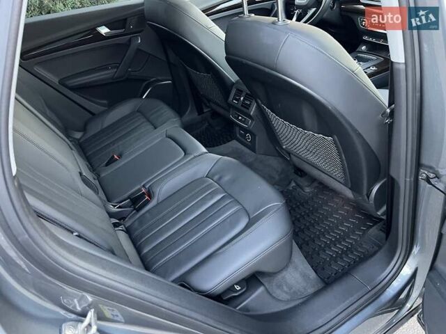 Сірий Ауді Ку 5, об'ємом двигуна 2 л та пробігом 104 тис. км за 26900 $, фото 28 на Automoto.ua
