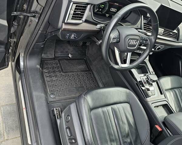 Серый Ауди Ку 5, объемом двигателя 1.98 л и пробегом 55 тыс. км за 39999 $, фото 20 на Automoto.ua