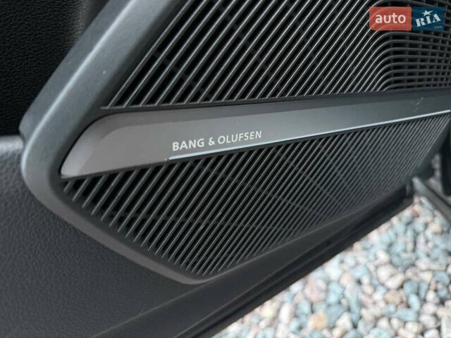 Серый Ауди Ку 5, объемом двигателя 2 л и пробегом 84 тыс. км за 37500 $, фото 10 на Automoto.ua