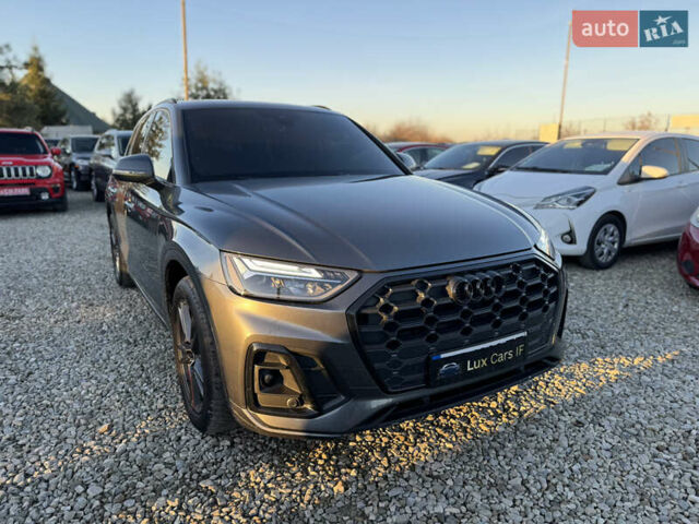 Серый Ауди Ку 5, объемом двигателя 1.97 л и пробегом 215 тыс. км за 39000 $, фото 2 на Automoto.ua