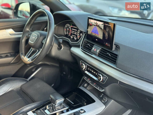 Серый Ауди Ку 5, объемом двигателя 1.97 л и пробегом 215 тыс. км за 39000 $, фото 28 на Automoto.ua