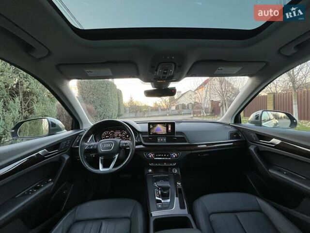 Сірий Ауді Ку 5, об'ємом двигуна 2 л та пробігом 104 тис. км за 26900 $, фото 23 на Automoto.ua