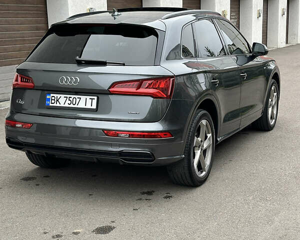 Сірий Ауді Ку 5, об'ємом двигуна 1.98 л та пробігом 98 тис. км за 29950 $, фото 17 на Automoto.ua