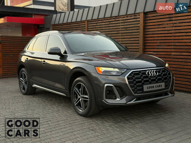 Серый Ауди Ку 5, объемом двигателя 1.98 л и пробегом 30 тыс. км за 52000 $, фото 8 на Automoto.ua