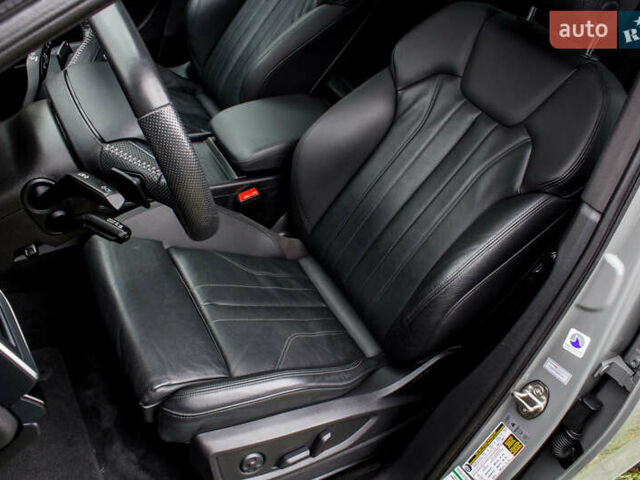 Сірий Ауді Ку 5, об'ємом двигуна 2 л та пробігом 149 тис. км за 31000 $, фото 79 на Automoto.ua