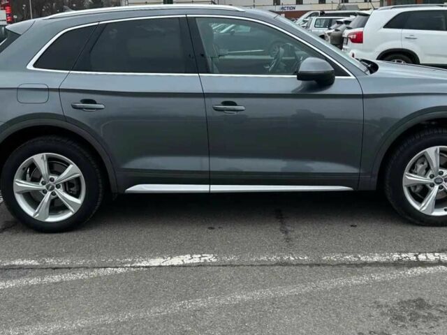 Серый Ауди Ку 5, объемом двигателя 2 л и пробегом 78 тыс. км за 16900 $, фото 1 на Automoto.ua