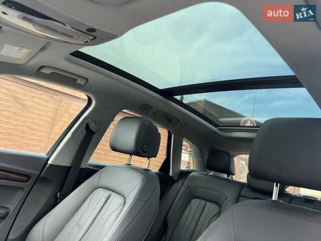 Серый Ауди Ку 5, объемом двигателя 0 л и пробегом 104 тыс. км за 27500 $, фото 23 на Automoto.ua