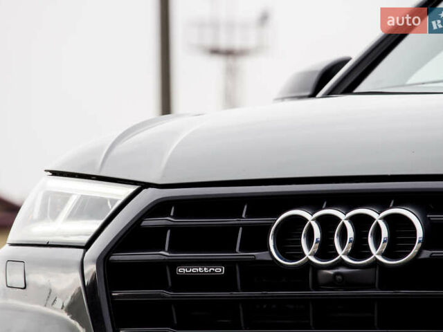 Сірий Ауді Ку 5, об'ємом двигуна 2 л та пробігом 149 тис. км за 31000 $, фото 33 на Automoto.ua