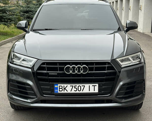 Сірий Ауді Ку 5, об'ємом двигуна 1.98 л та пробігом 98 тис. км за 29950 $, фото 8 на Automoto.ua