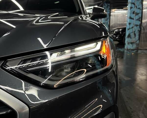 Серый Ауди Ку 5, объемом двигателя 1.98 л и пробегом 46 тыс. км за 36000 $, фото 3 на Automoto.ua