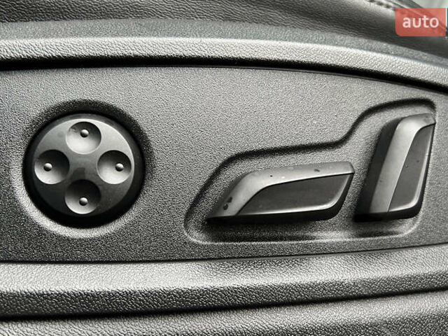 Серый Ауди Ку 5, объемом двигателя 1.98 л и пробегом 73 тыс. км за 37200 $, фото 22 на Automoto.ua