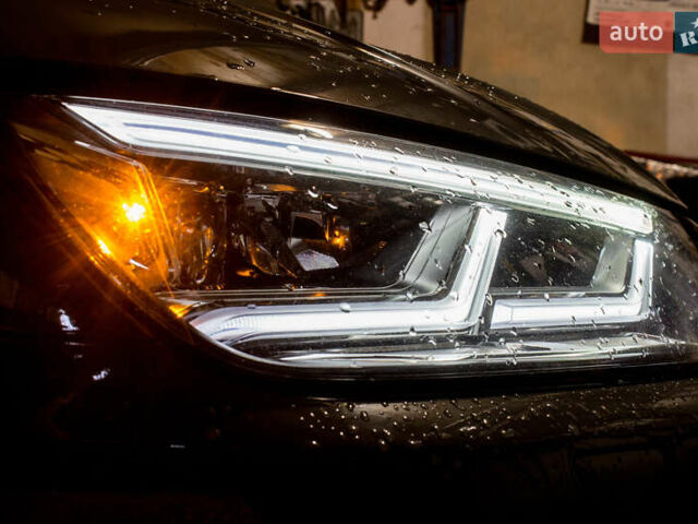 Сірий Ауді Ку 5, об'ємом двигуна 2 л та пробігом 149 тис. км за 31000 $, фото 38 на Automoto.ua